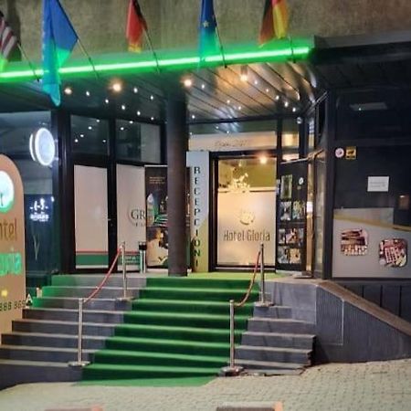 Hotel Gloria Ks Приштина Екстер'єр фото