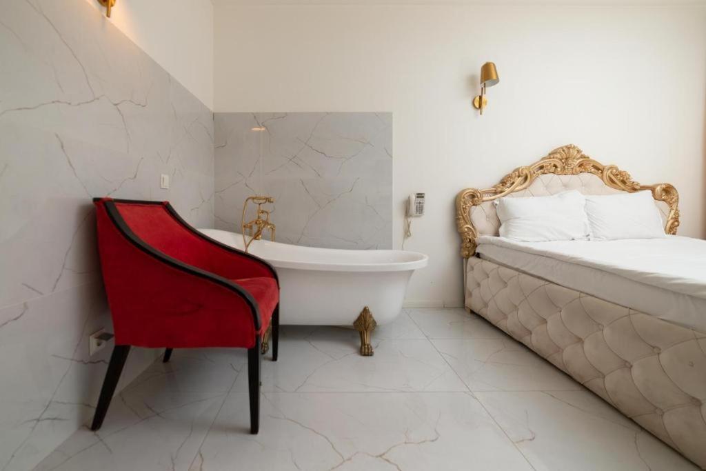 Hotel Gloria Ks Приштина Екстер'єр фото